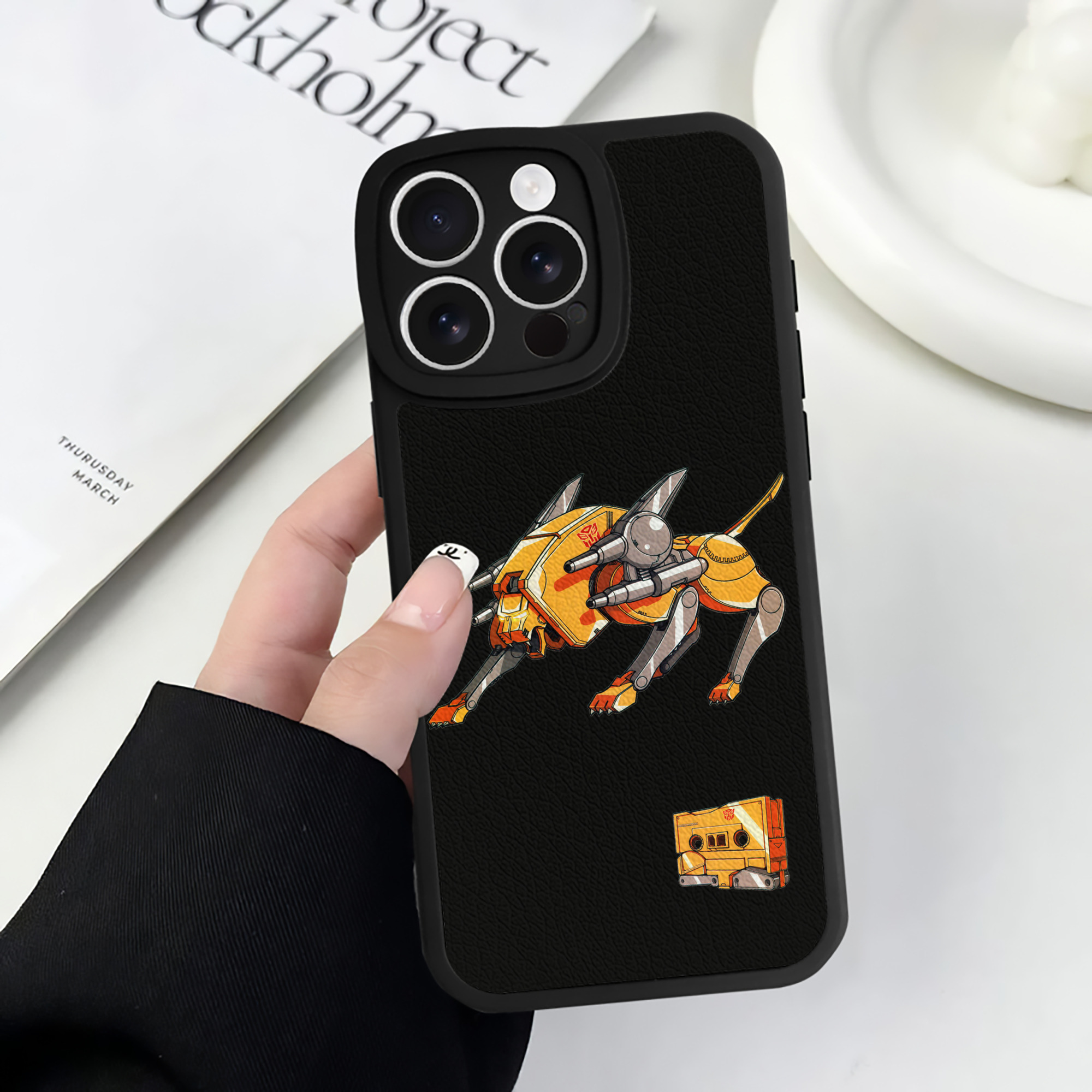 （画像用）  【iPhone 16シリーズ対応】シリコンスマホケース（レザー調） 材質：シリコン